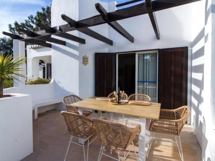 Estima Golf House Apartment - Luxurious & 6 Pools & Golf & Tennis アルブフェイラ エクステリア 写真