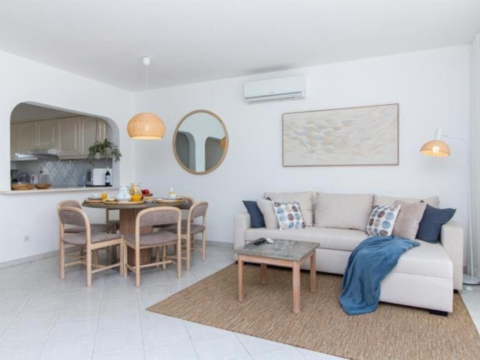 Estima Golf House Apartment - Luxurious & 6 Pools & Golf & Tennis アルブフェイラ エクステリア 写真