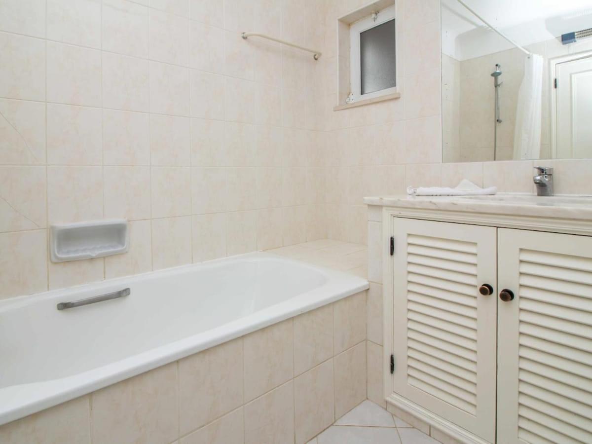 Estima Golf House Apartment - Luxurious & 6 Pools & Golf & Tennis アルブフェイラ エクステリア 写真