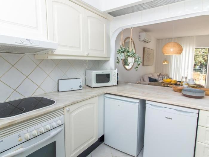 Estima Golf House Apartment - Luxurious & 6 Pools & Golf & Tennis アルブフェイラ エクステリア 写真